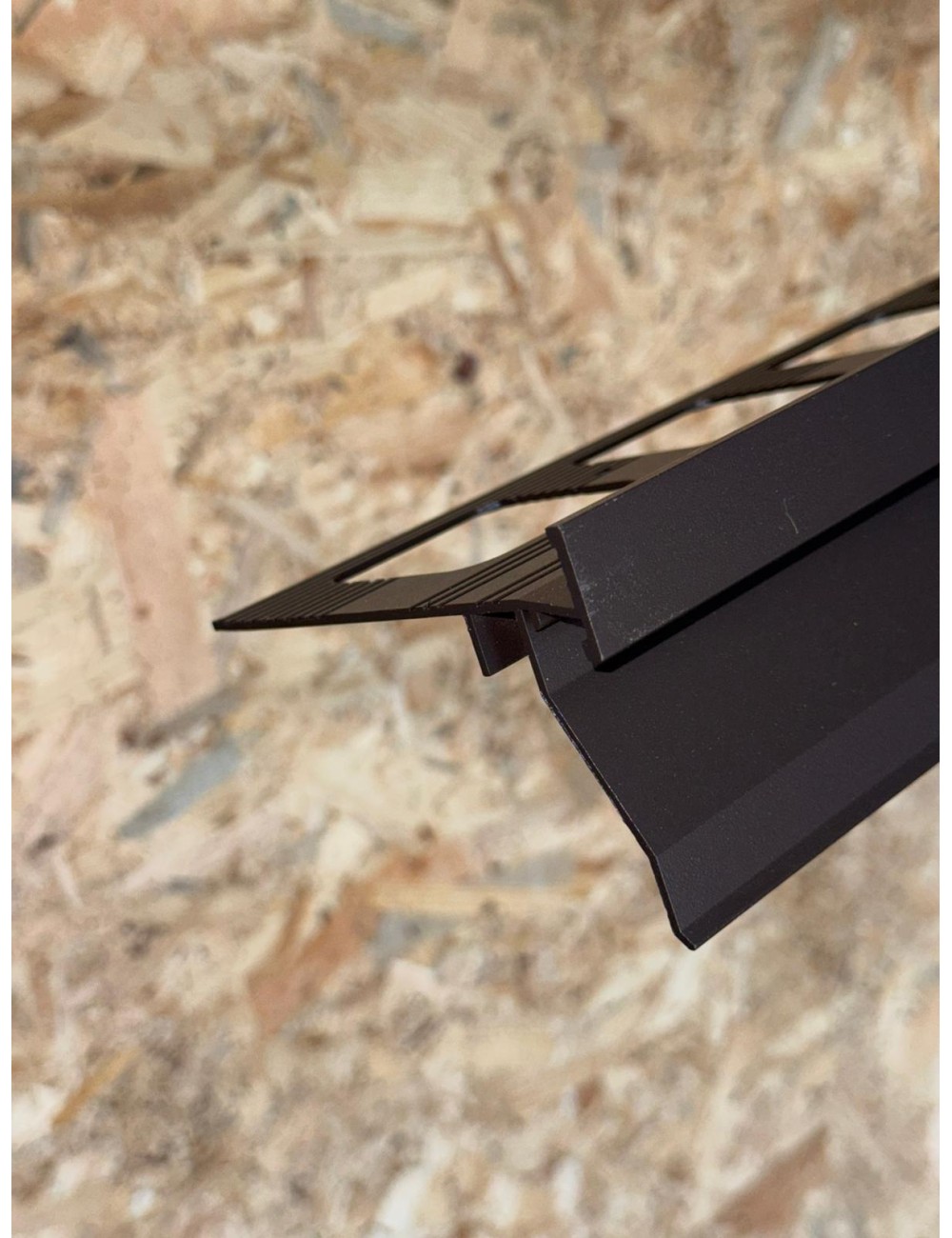 Proterrace Drain FDP / Profilo Gocciolatoio / Testa di moro / 2,7 ml / H.75 mm / SP.10