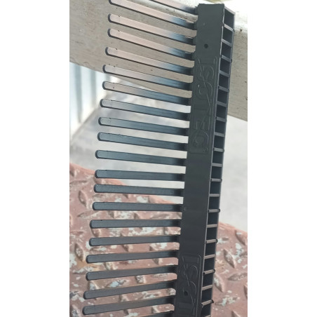 Fermapasseri pettine pvc areato per isotec e xroof