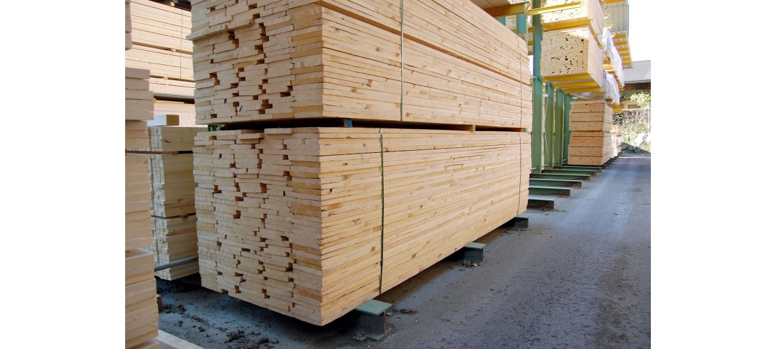 Tavole murali mezzanelle e listelli in abete